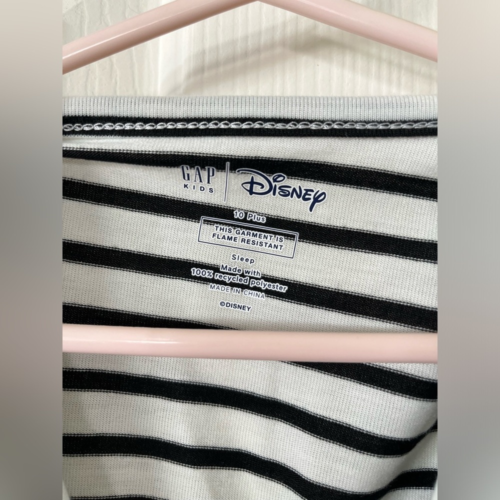 Gap Disney 100 Anniversary PJ set, NWT size 10 plus - Picture 5 of 13